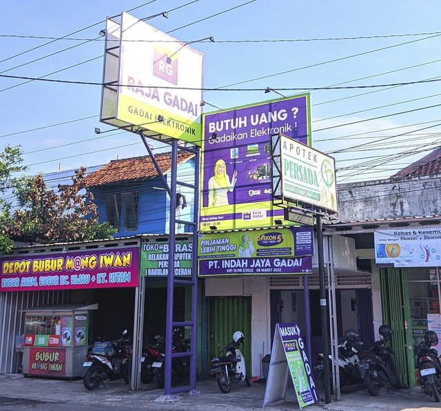 New Mall vs Lebaran Parcel Tradition: Who Will Win in Cilacap?